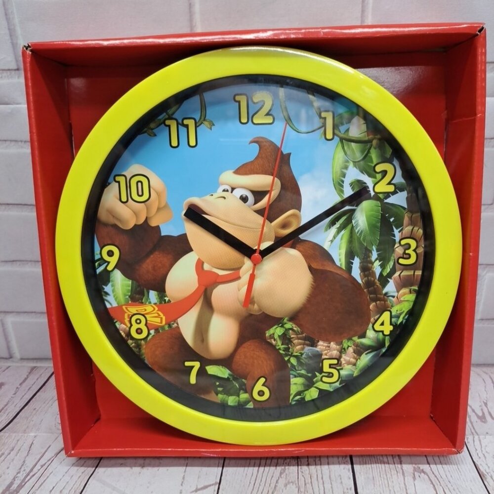 Accutime Nintendo Donkey Kong Wall Clock Office Home Wall Decor 10in‎